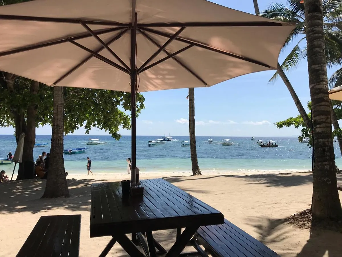 Pyramid Resort Panglao 3*,